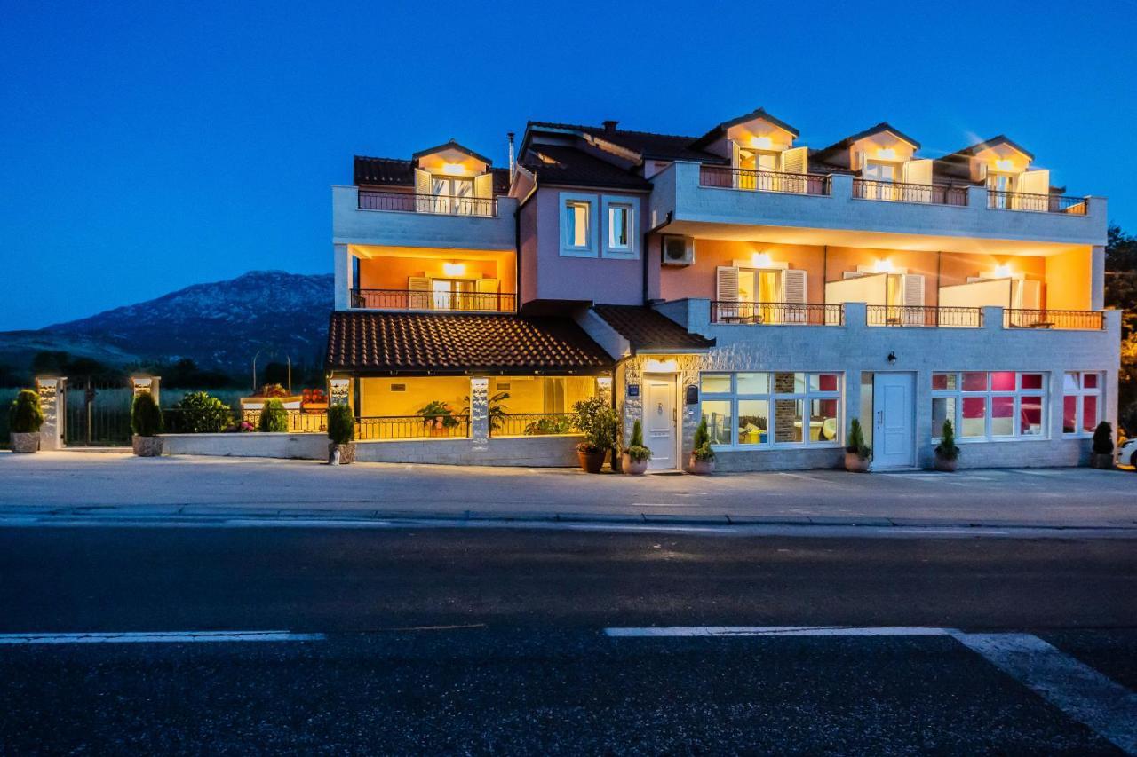 San Mihael Luxury Rooms 1 Dugopolje Exterior foto
